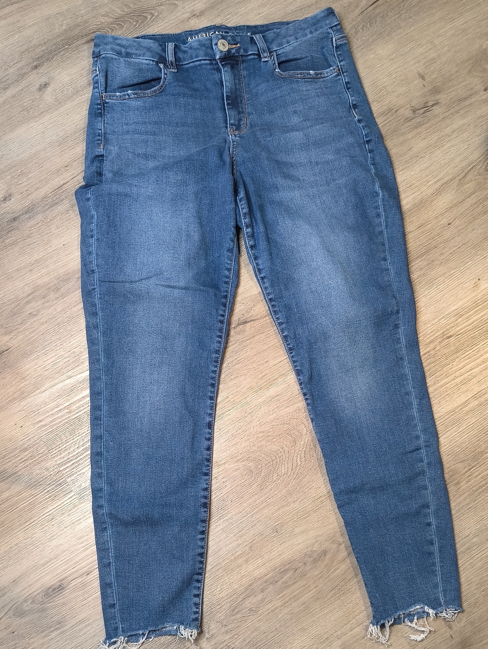 S1185 Curvy Jegging High Rise w/28" Inseam American Eagle Women's Size 14